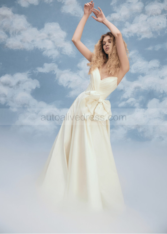 Ivory Pleated Taffeta Slit Unique Wedding Dress Ivory Pleated Taffeta Slit Unique Wedding Dress